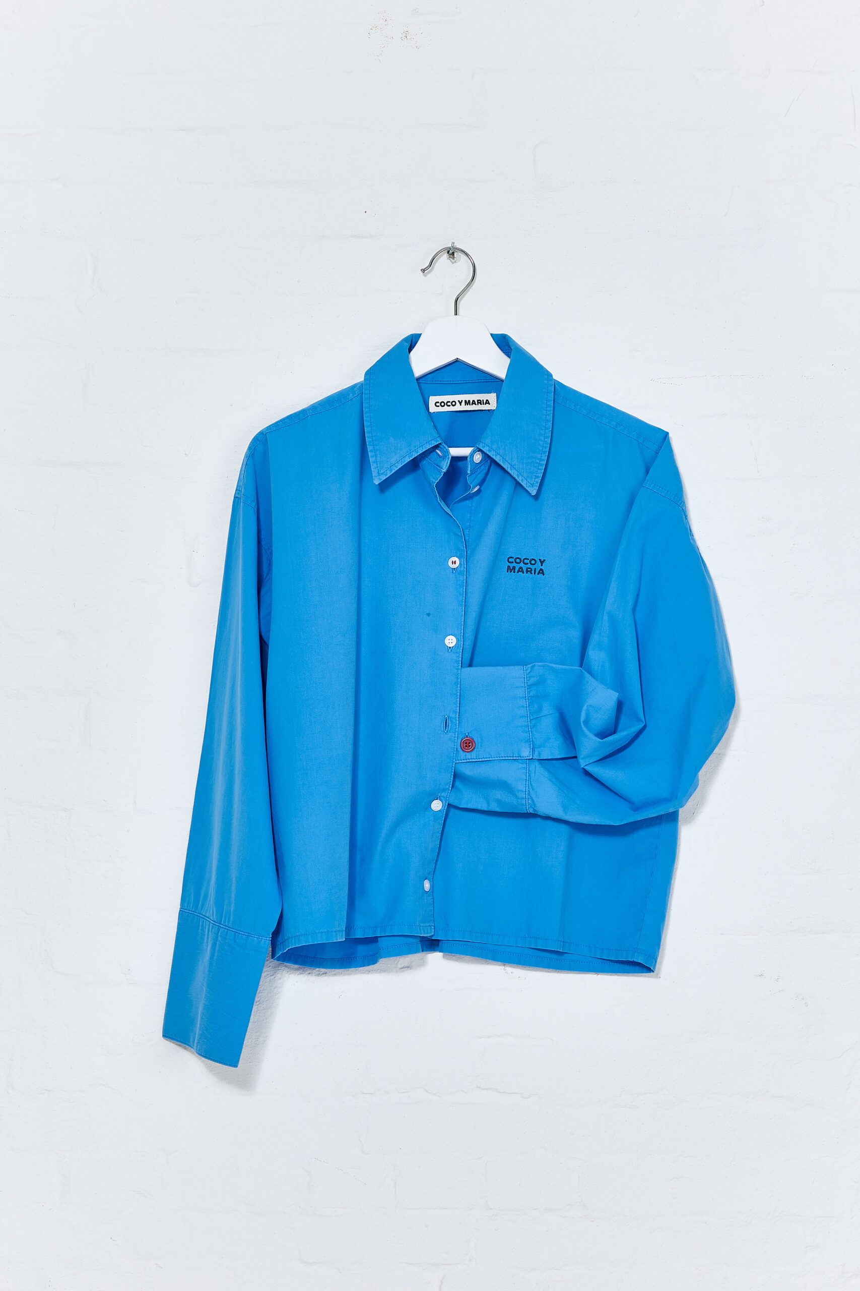 La Camisa Blue