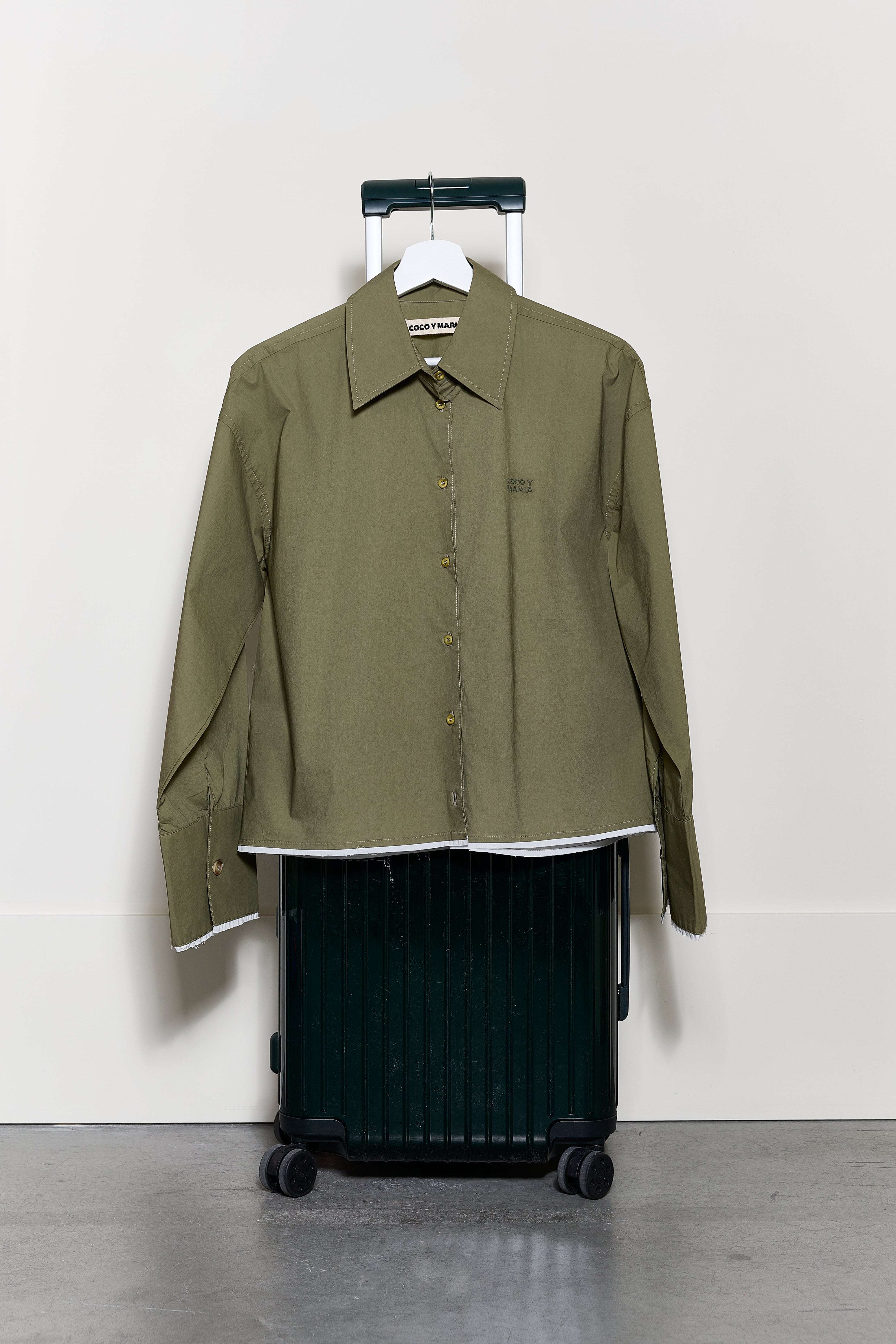 La Camisa Khaki